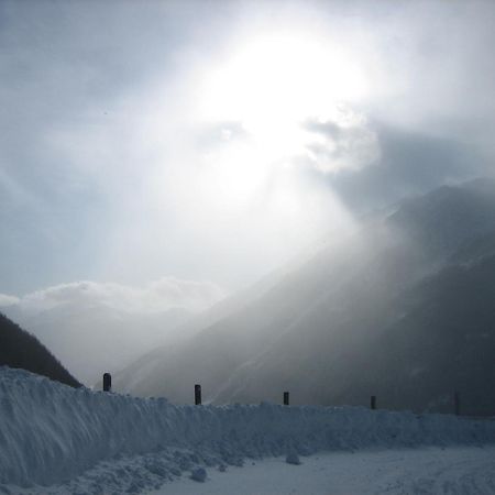 Apartamento Haus Ursula Kals-am Großglockner Exterior foto