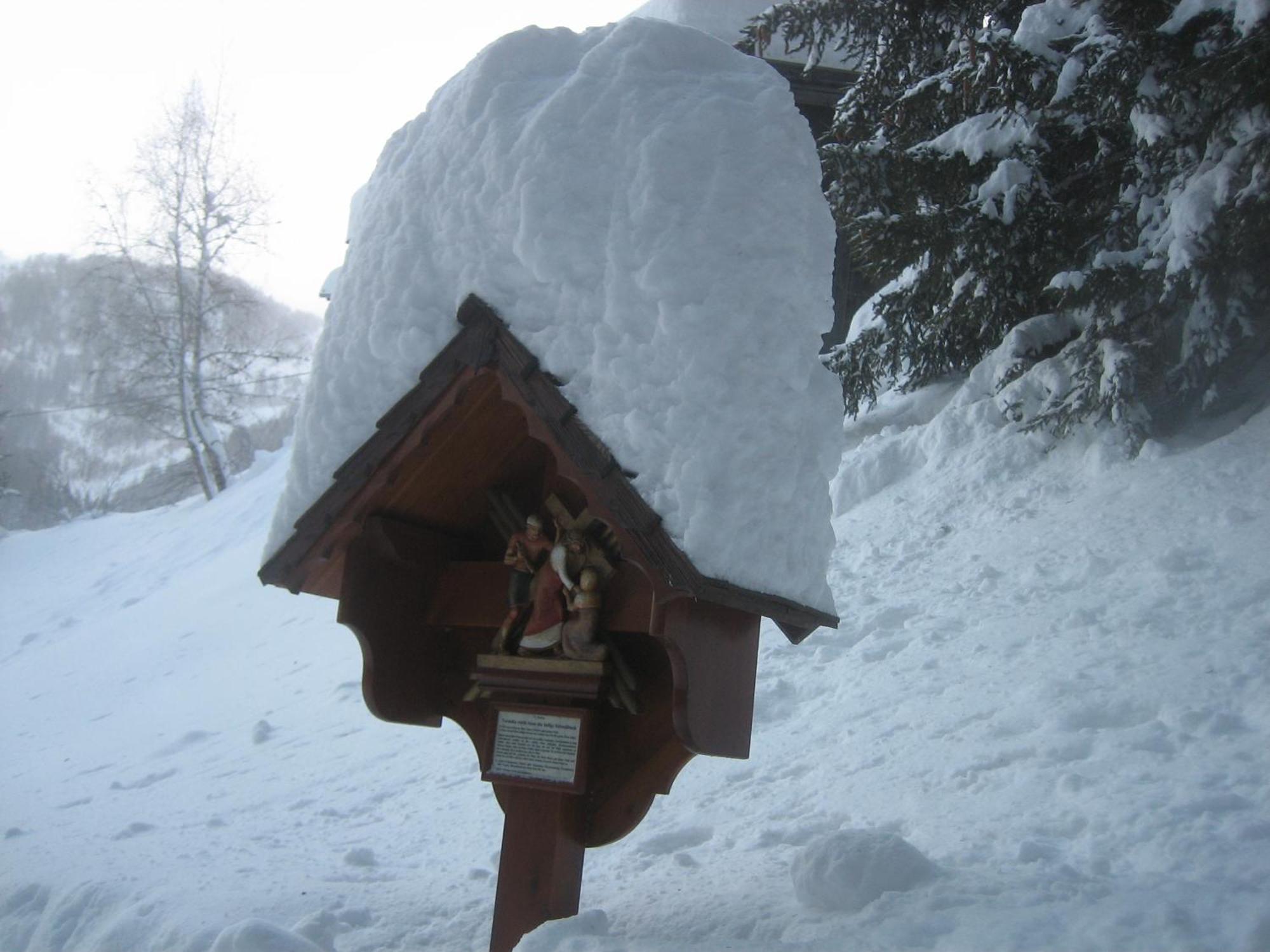 Apartamento Haus Ursula Kals-am Großglockner Exterior foto