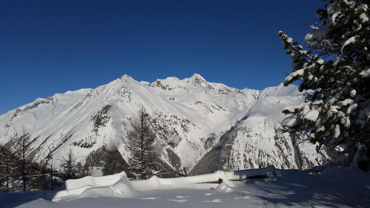 Apartamento Haus Ursula Kals-am Großglockner Exterior foto