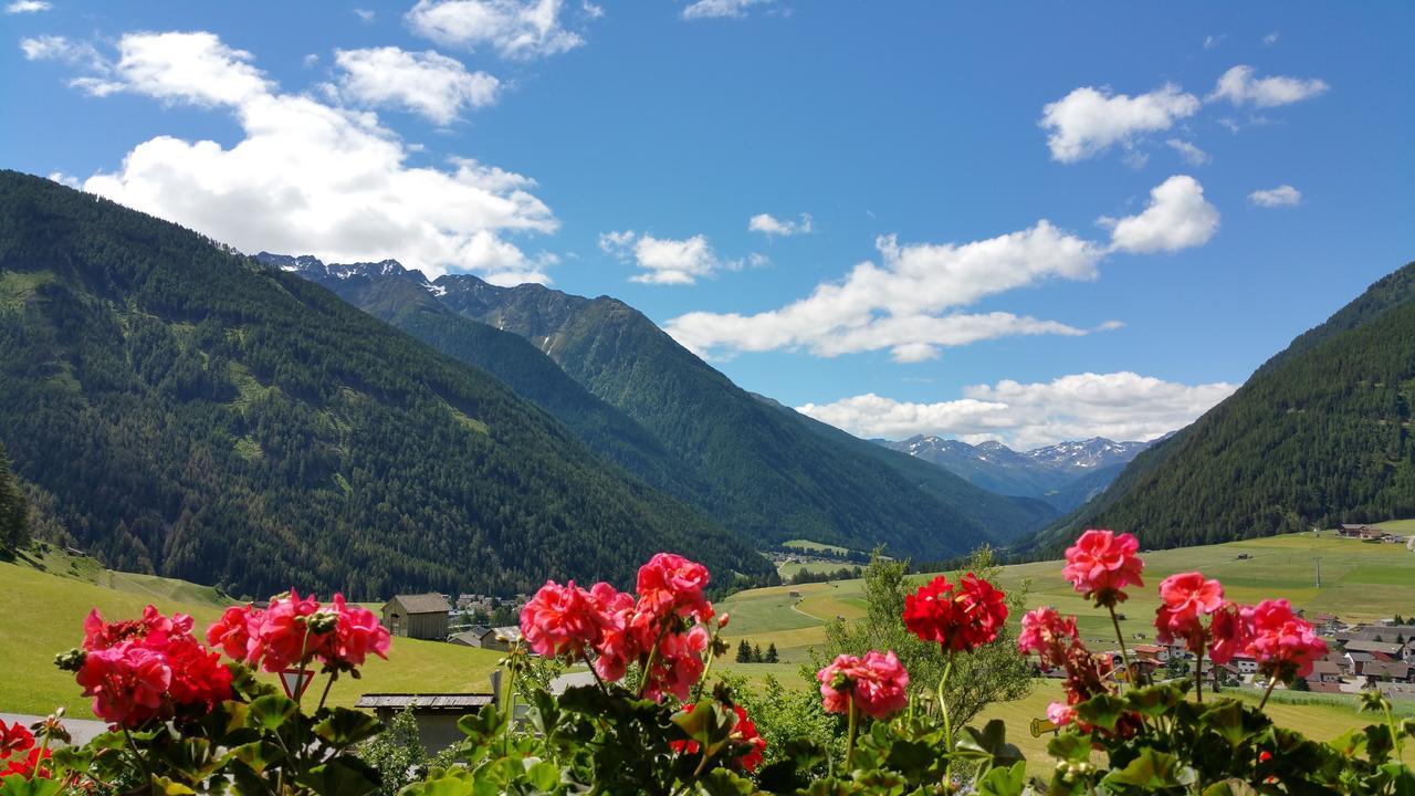 Apartamento Haus Ursula Kals-am Großglockner Exterior foto